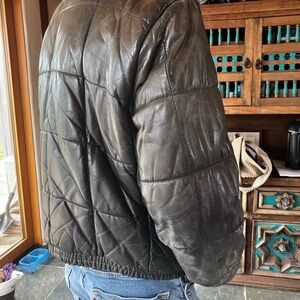 Men's Quilted Puffer Jacket - Dark Brown
